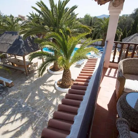 Daniel 5 Mins By Taxi Into Ibiza Town Villa Sant Jordi de ses Salines